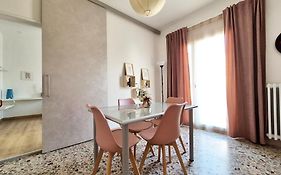 La casa di Athina